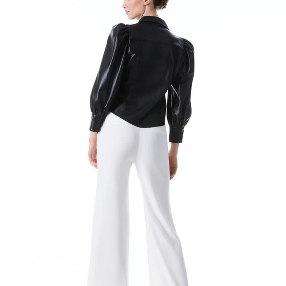 Alice + Olivia Nadine Vegan Top - Picture 2 of 7